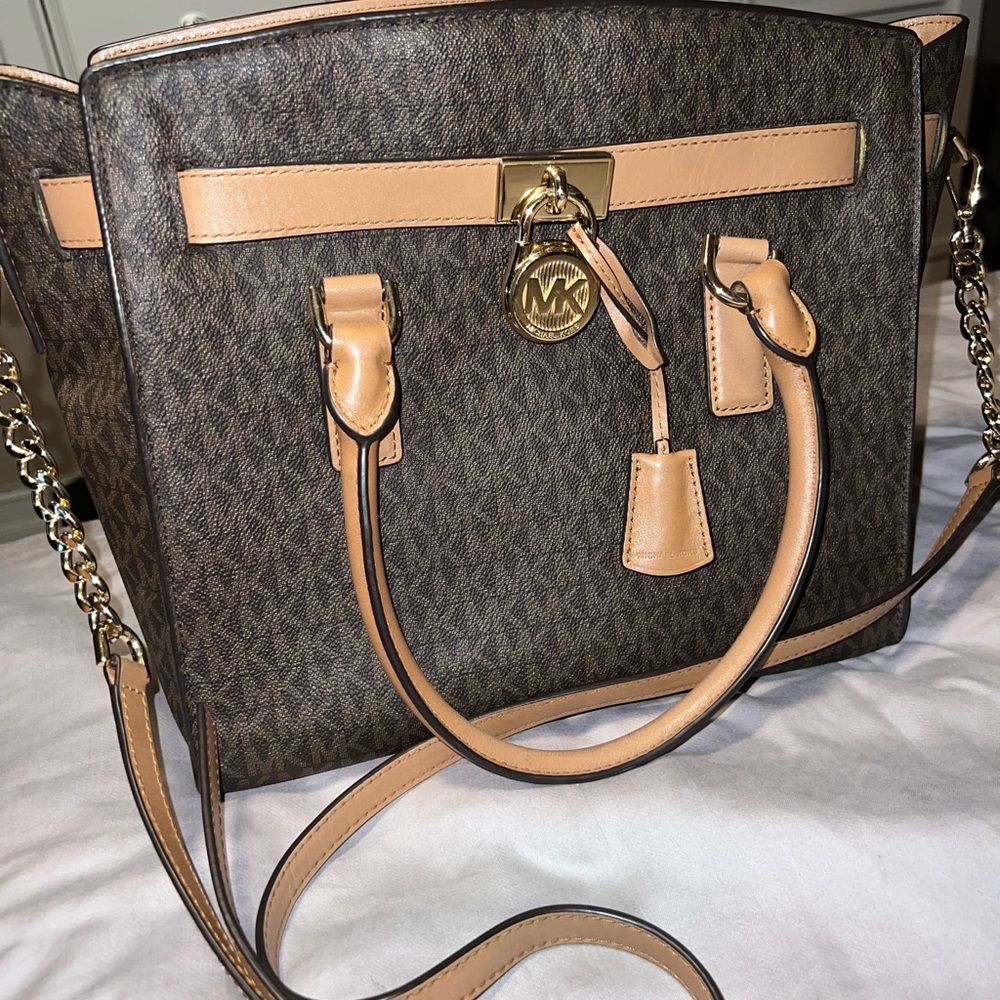 Michael Kors Logo purse and wallet set